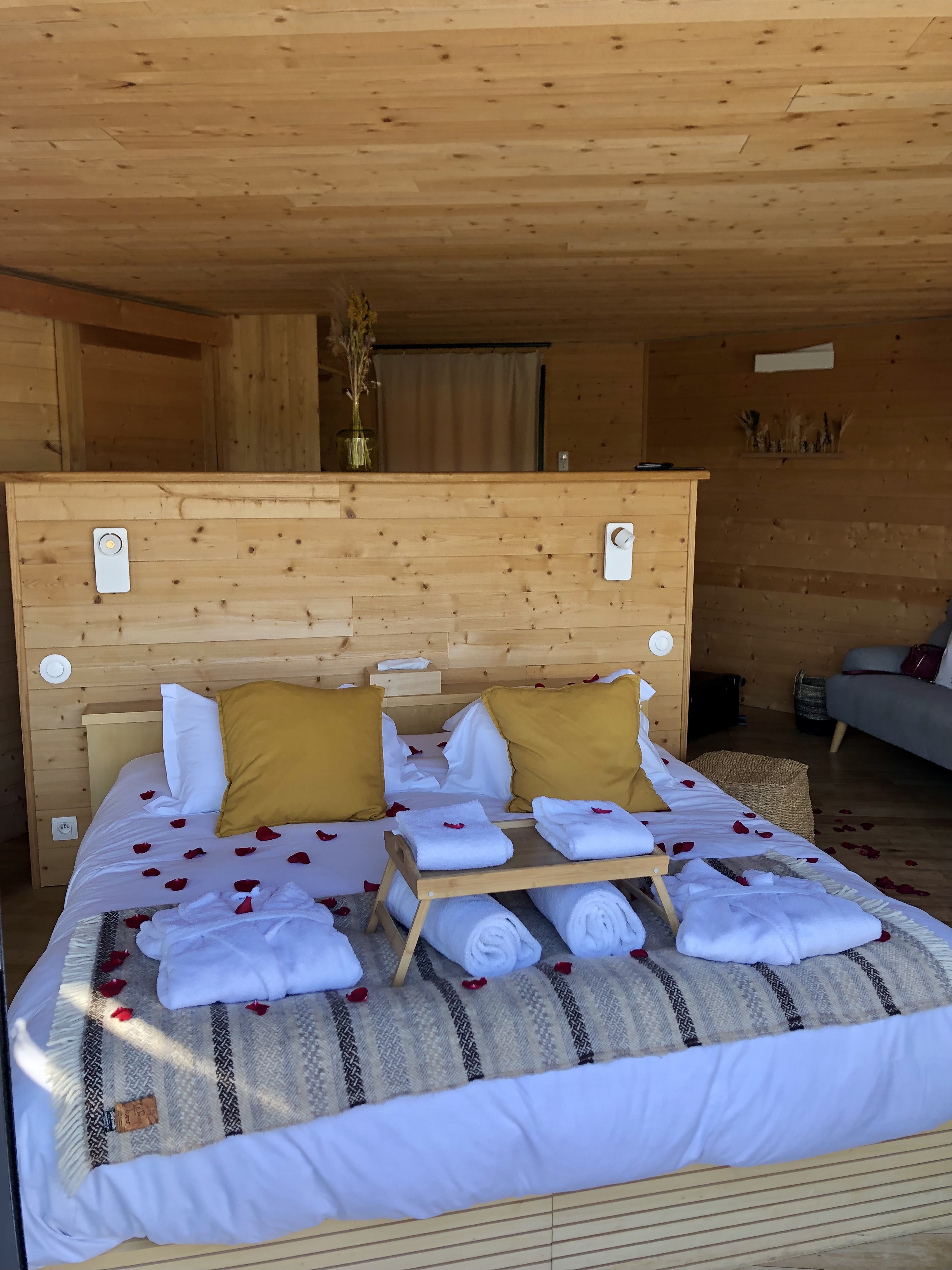 CABANE SPA ECHAPPEE - COUCOO GRANDS CEPAGES